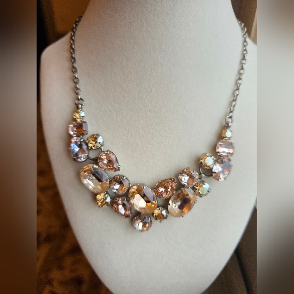 NWT Sorrelli Crystal Statement Necklace Gunmetal Champagne Stones